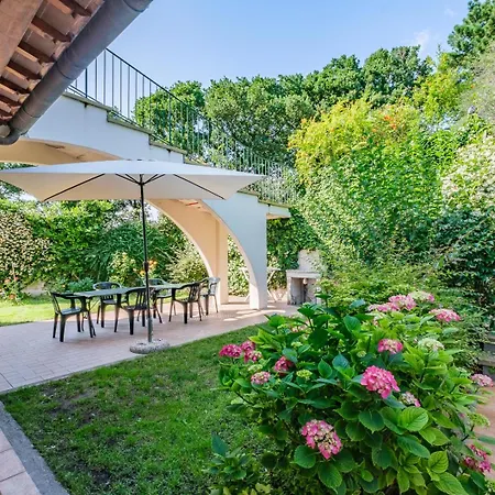 Di Campagna 10 Posti Con Piscina Privata