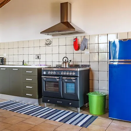 Di Campagna 10 Posti Con Piscina Privata *